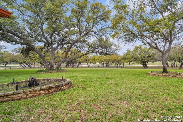 Image 11 of 64 For 2112 Eichman Rd