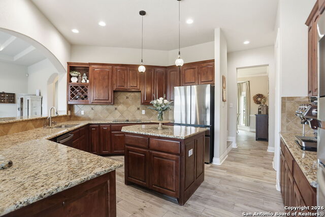 Image 35 of 81 For 426 County Road 2801 W