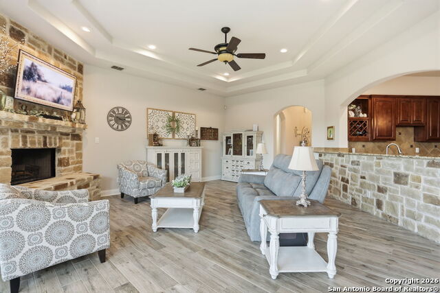 Image 7 of 81 For 426 County Road 2801 W