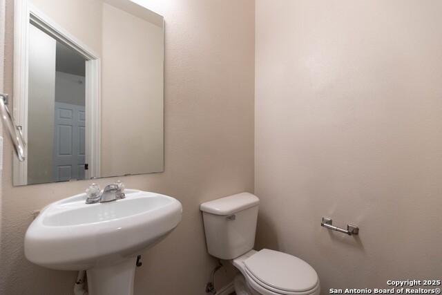 Image 10 of 26 For 10711 Mathom Landing  3