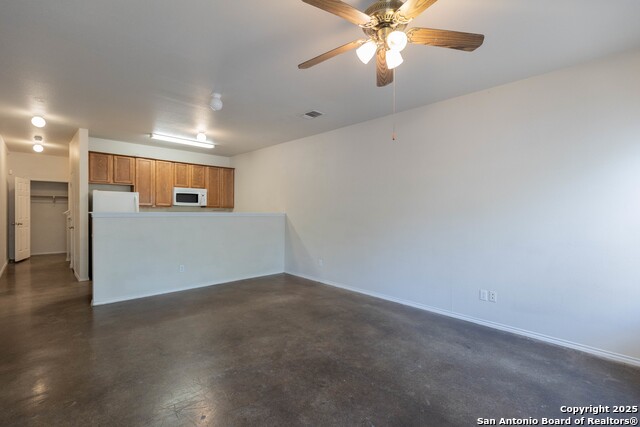 Image 7 of 26 For 10711 Mathom Landing  3