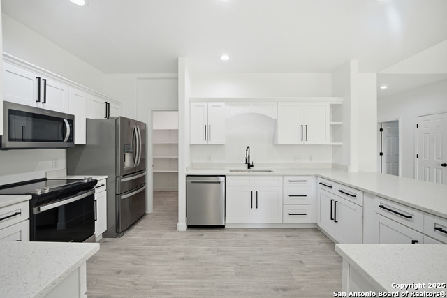 Image 20 of 41 For 207 Deer Oaks