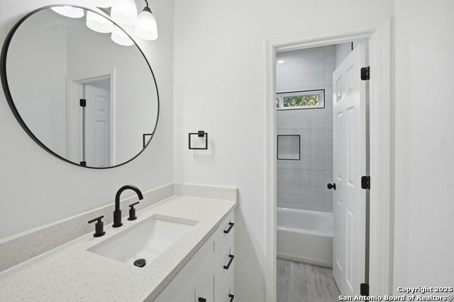 Image 31 of 41 For 207 Deer Oaks