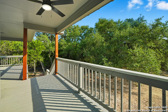 Image 37 of 41 For 207 Deer Oaks