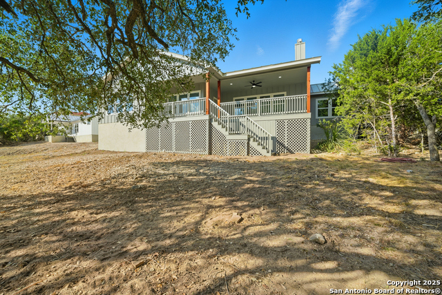 Image 38 of 41 For 207 Deer Oaks