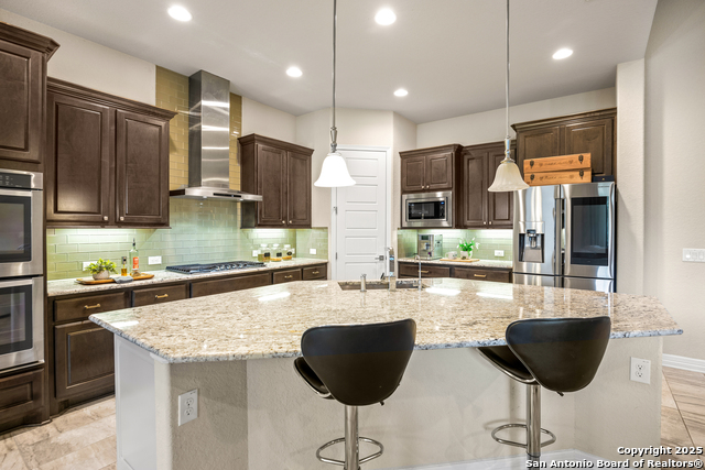 Image 3 of 61 For 2006 Buckner Pass