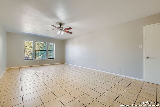 Image 11 of 22 For 5934 Summer Fest Drive