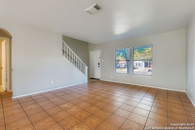 Image 5 of 22 For 5934 Summer Fest Drive