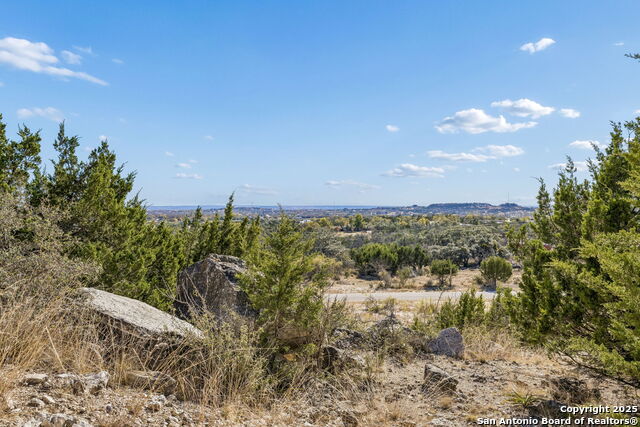 Image 12 of 14 For 944 Metzger  