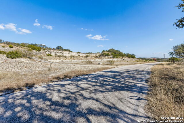 Image 7 of 14 For 944 Metzger  