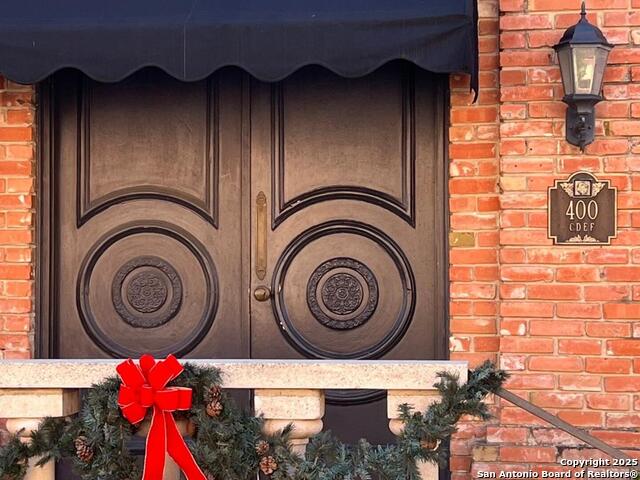 Image 2 of 17 For 8033 New Braunfels N 400 E