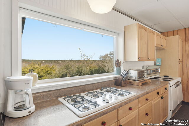 Details for 10000 Rebecca Creek Rd, Spring Branch, TX 78070