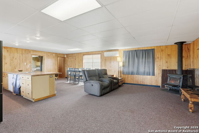 Image 13 of 53 For 10000 Rebecca Creek Rd