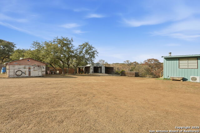 Image 33 of 53 For 10000 Rebecca Creek Rd