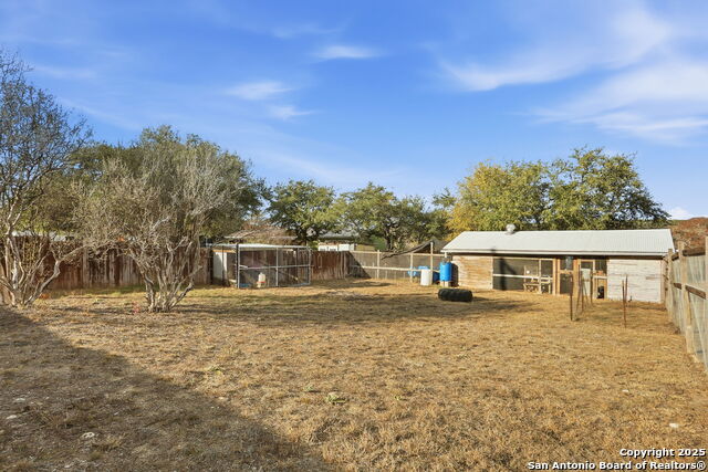 Image 41 of 53 For 10000 Rebecca Creek Rd