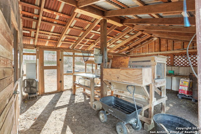 Image 9 of 53 For 10000 Rebecca Creek Rd