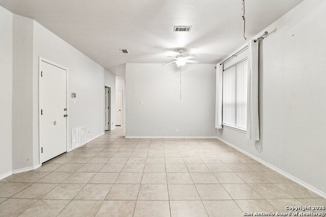 Image 7 of 25 For 21402 Encino Lookout