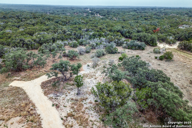 Image 12 of 13 For 801 Grand Oaks