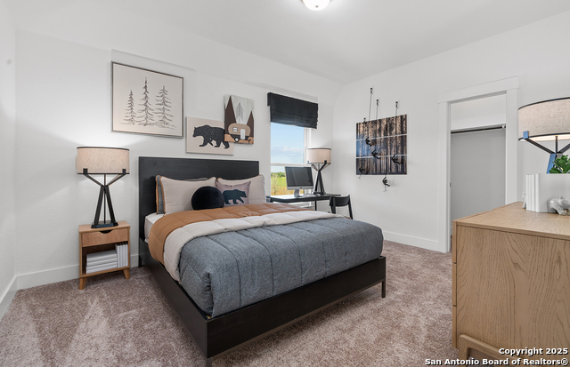 Image 2 of 27 For 205 Farming Grove