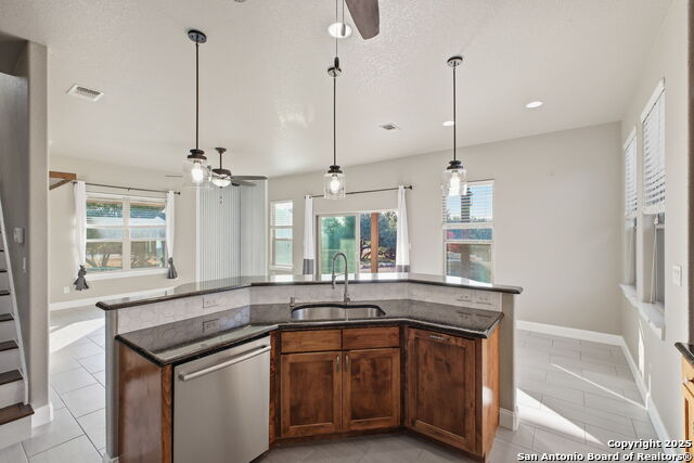 Image 13 of 50 For 1275 Mystic Breeze