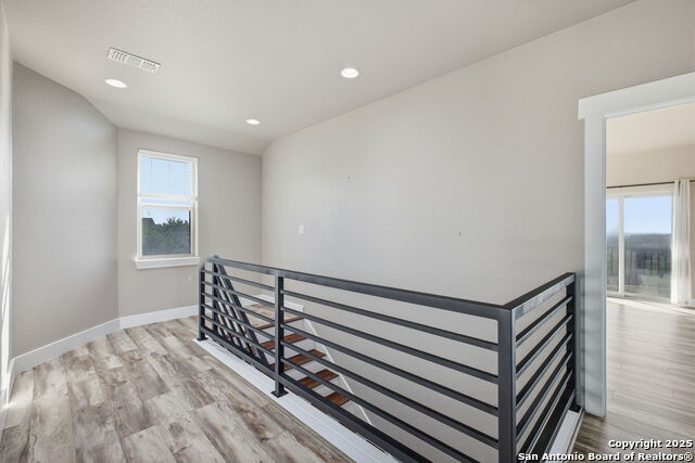 Image 20 of 50 For 1275 Mystic Breeze