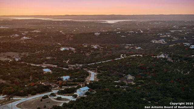 Image 40 of 50 For 1275 Mystic Breeze