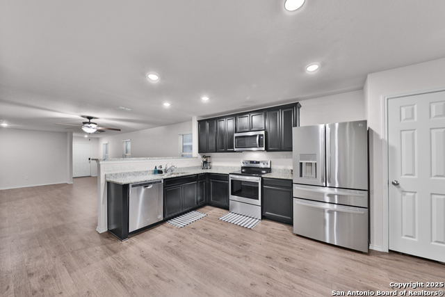 Image 10 of 25 For 3133 Wild Iris