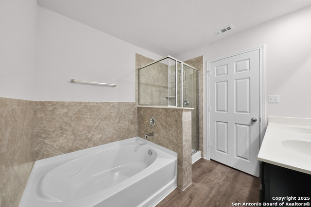 Image 20 of 25 For 3133 Wild Iris