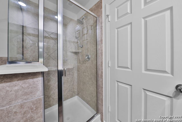 Image 22 of 25 For 3133 Wild Iris