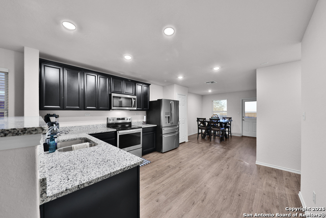 Image 8 of 25 For 3133 Wild Iris