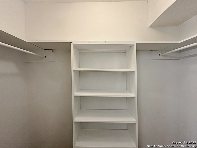 Image 16 of 27 For 311 San Antonio Ave E 101