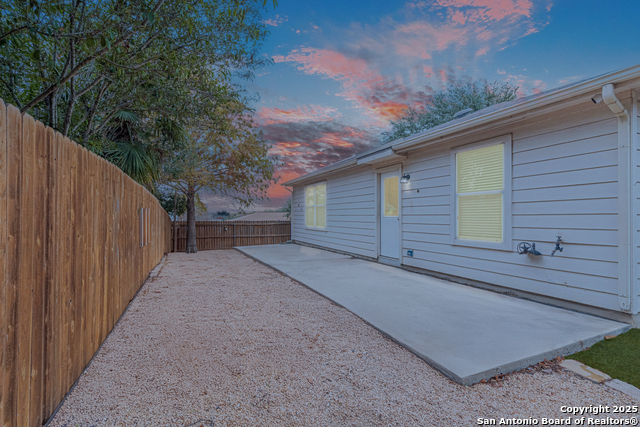 Image 35 of 43 For 5200 Columbia