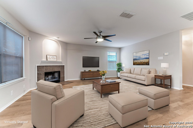 Image 4 of 33 For 9607 Wasp Crk