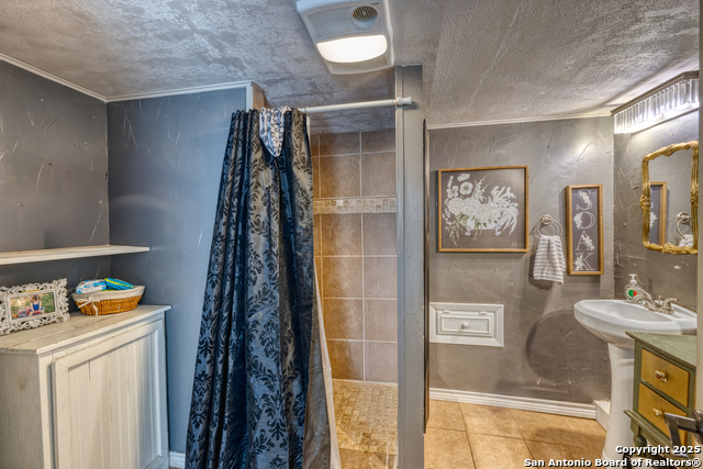 Image 12 of 31 For 518 Getty N