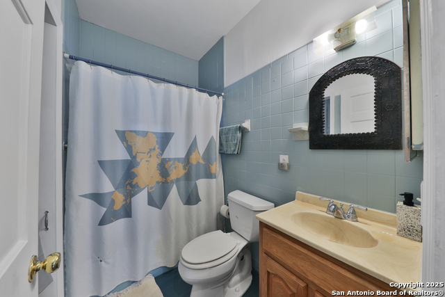 Image 12 of 17 For 631 San Bernardo