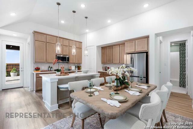 Image 34 of 42 For 2249 Altiplano