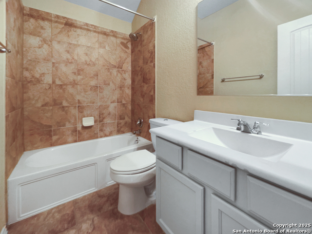 Image 12 of 17 For 6210 Desert Rose