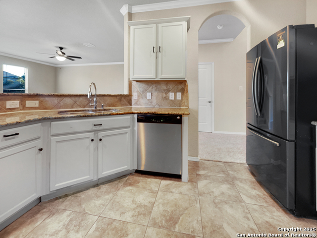 Image 9 of 17 For 6210 Desert Rose