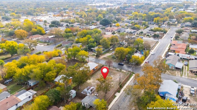 Image 9 of 12 For 1121 Vickers Ave