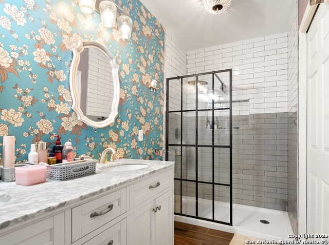 Image 15 of 29 For 817 Laurel  