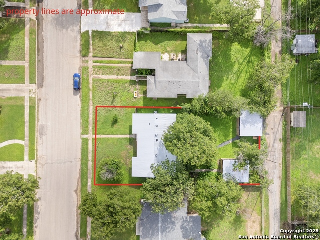 Image 28 of 29 For 817 Laurel  