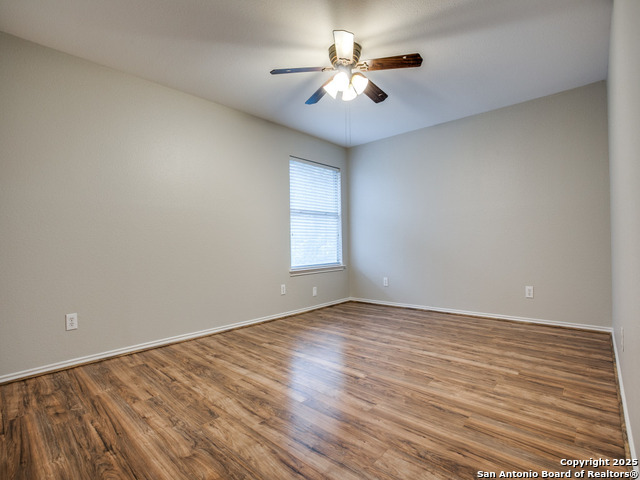 Image 4 of 12 For 10315 Crystal