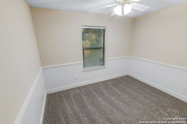 Listing photo id 16 for 445 Scenic Hills