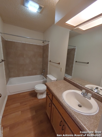 Image 12 of 13 For 8714 Welles Harbor