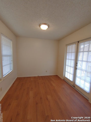 Image 6 of 13 For 8714 Welles Harbor