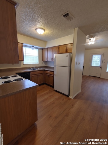 Image 7 of 13 For 8714 Welles Harbor