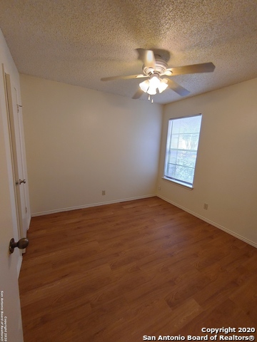 Image 8 of 13 For 8714 Welles Harbor