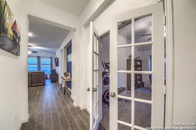 Listing photo id 9 for 6037 Cerulean