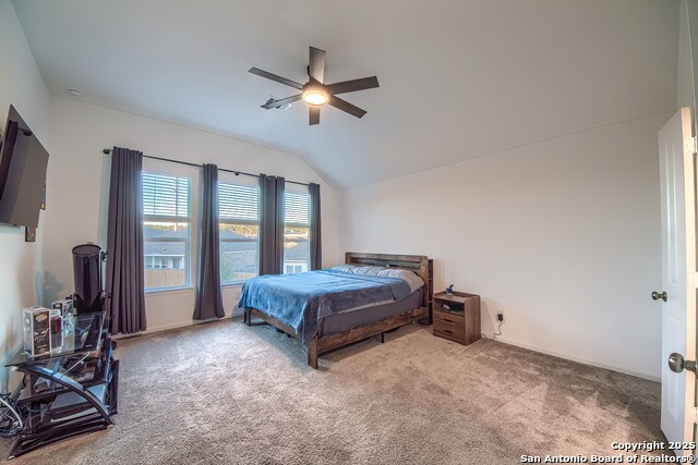 Listing photo id 21 for 6037 Cerulean