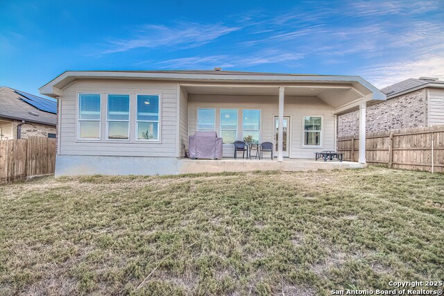 Listing photo id 25 for 6037 Cerulean